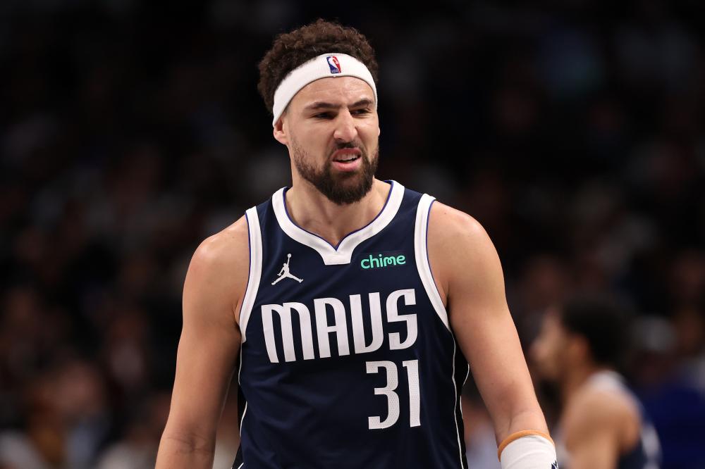 勒沃库森拥 勒沃库森拥